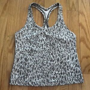 1 Lululemon tank -(maybe align) EUC